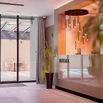 Boutique Noemia (adults Only) מלון באסקה וודה