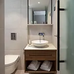 Boutique Noemia (adults Only) מלון