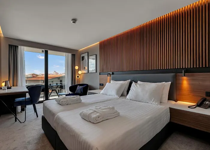 Boutique Noemia (adults Only)