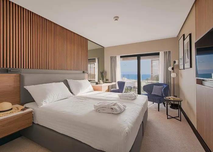 Boutique Noemia (adults Only)